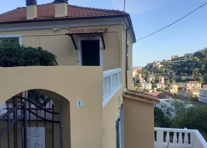 Yono Apartmán La Spezia